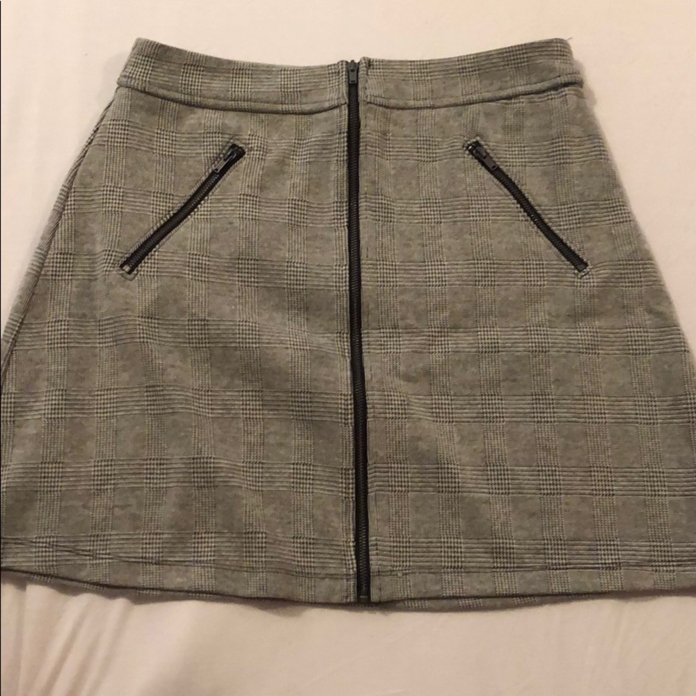 GAP Zip Up skirt